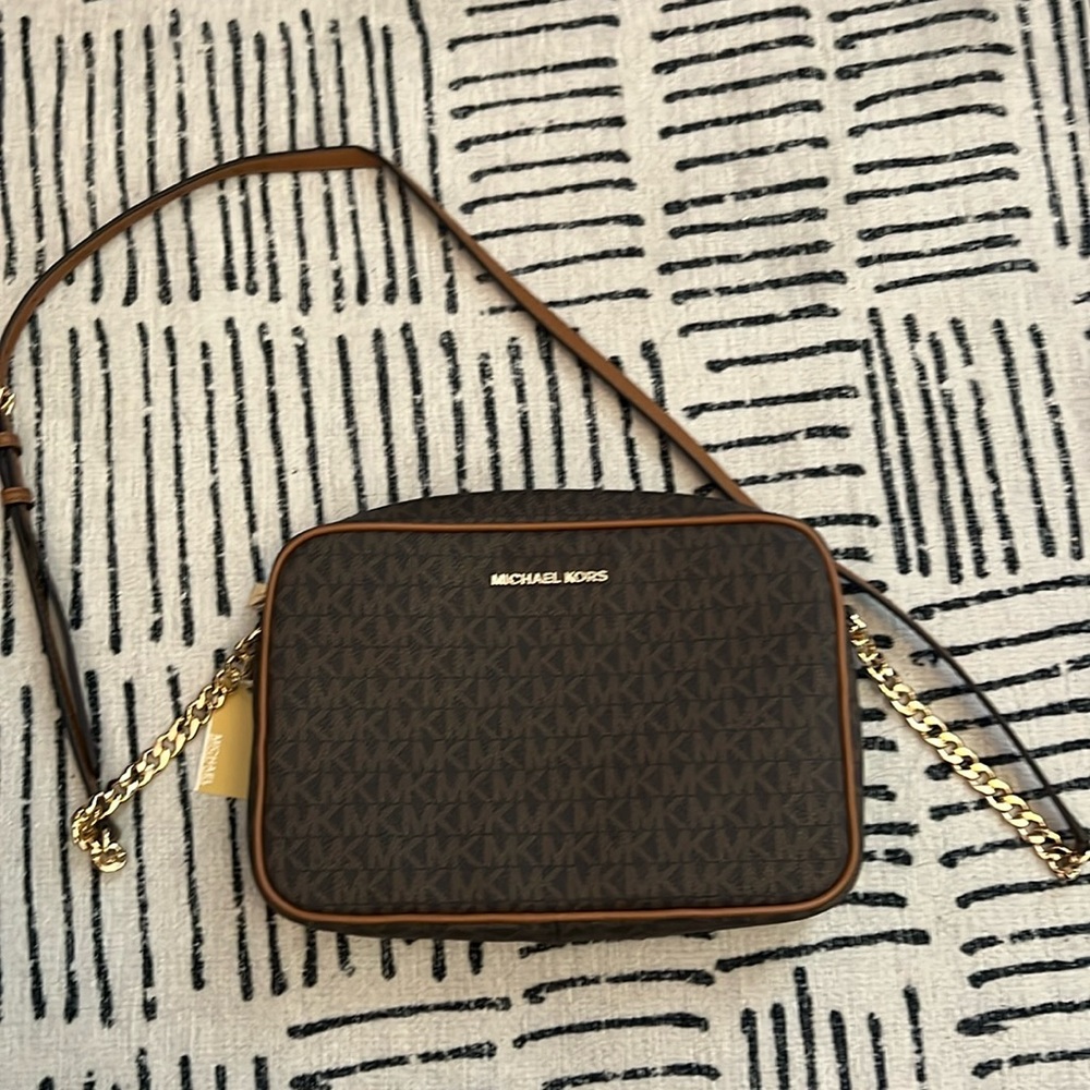 MICHAEL Michael Kors Jet Set Crossbody